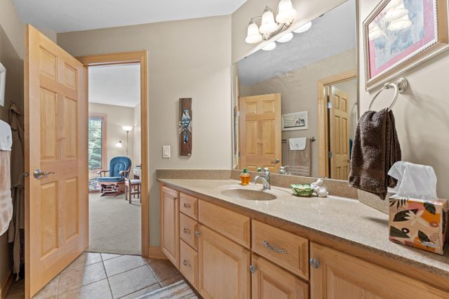 6921 Bluff Lane NW, Rochester, MN 55901