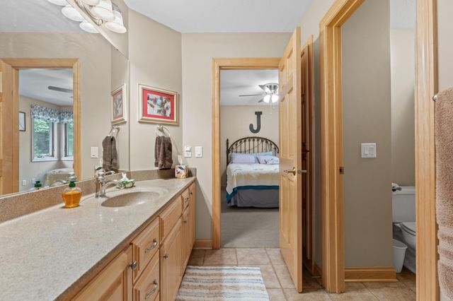 6921 Bluff Lane NW, Rochester, MN 55901