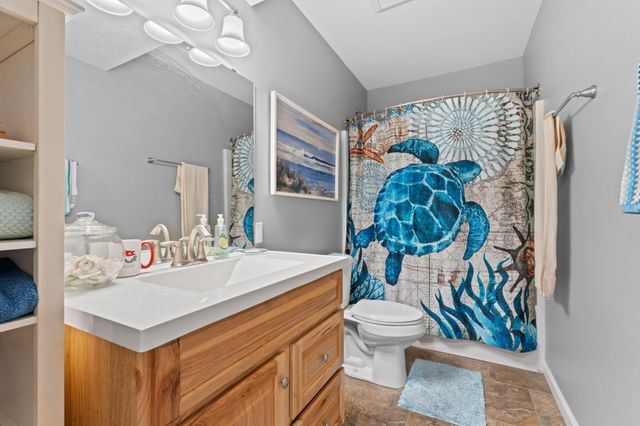 6921 Bluff Lane NW, Rochester, MN 55901