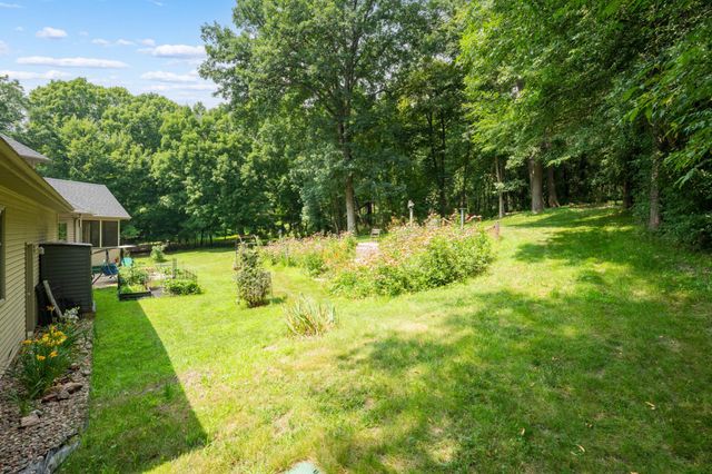 6921 Bluff Lane NW, Rochester, MN 55901