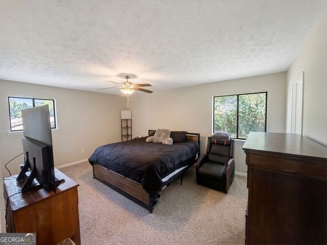 1 Logwood Lane, Newnan, GA 30265