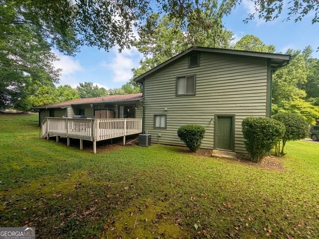 1 Logwood Lane, Newnan, GA 30265