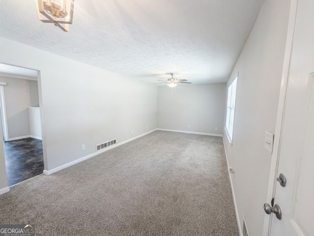 1 Logwood Lane, Newnan, GA 30265