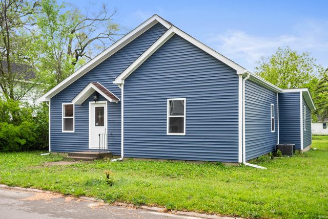 615 W Kickapoo Street, Hartford City, IN 47348