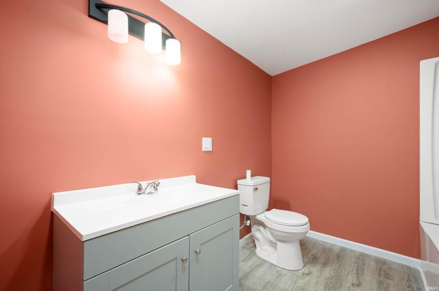 615 W Kickapoo Street, Hartford City, IN 47348