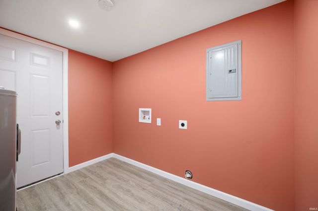 615 W Kickapoo Street, Hartford City, IN 47348