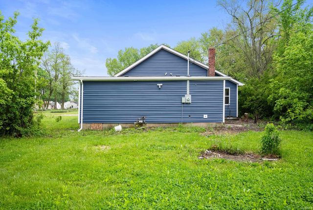 615 W Kickapoo Street, Hartford City, IN 47348