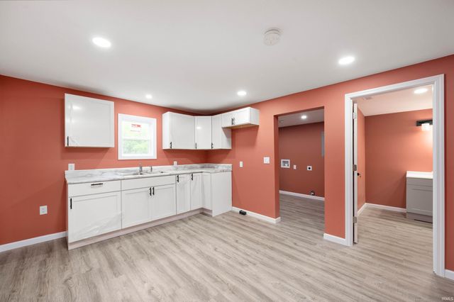 615 W Kickapoo Street, Hartford City, IN 47348