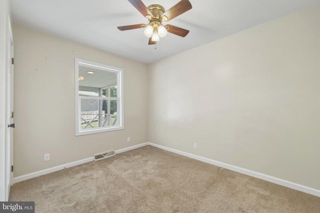 2032 CONICVILLE RD, Mount Jackson, VA 22842