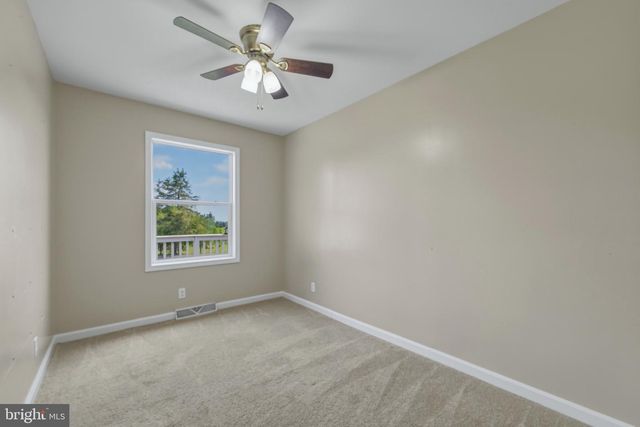 2032 CONICVILLE RD, Mount Jackson, VA 22842