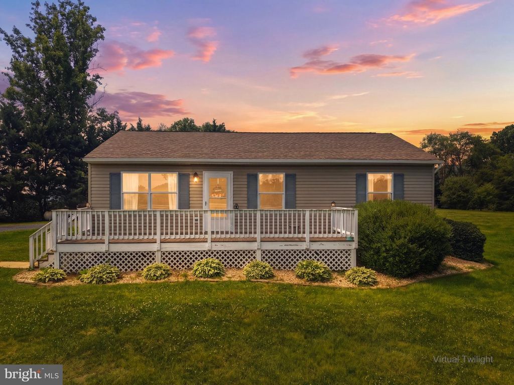 2032 CONICVILLE RD, Mount Jackson, VA 22842