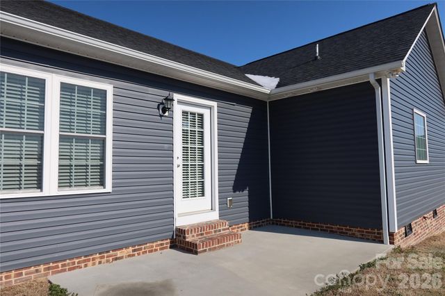 506 E Carpenter Street, Maiden, NC 28650