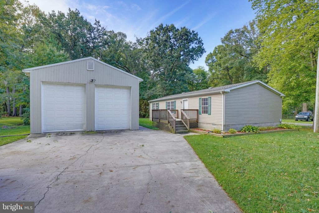1530 CENTRAL CHURCH RD, Dover, DE 19904