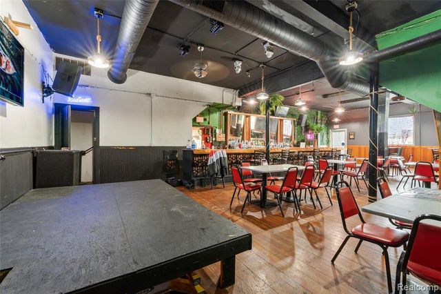 6538 Michigan Avenue, Detroit, MI 48210