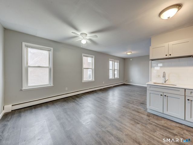 109 Grove Street 3S, New Britain, CT 06053