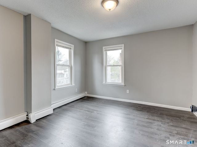 109 Grove Street 3S, New Britain, CT 06053