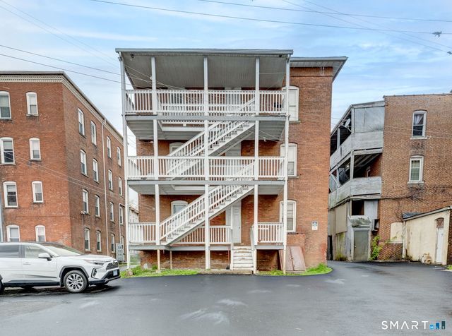 109 Grove Street 3S, New Britain, CT 06053
