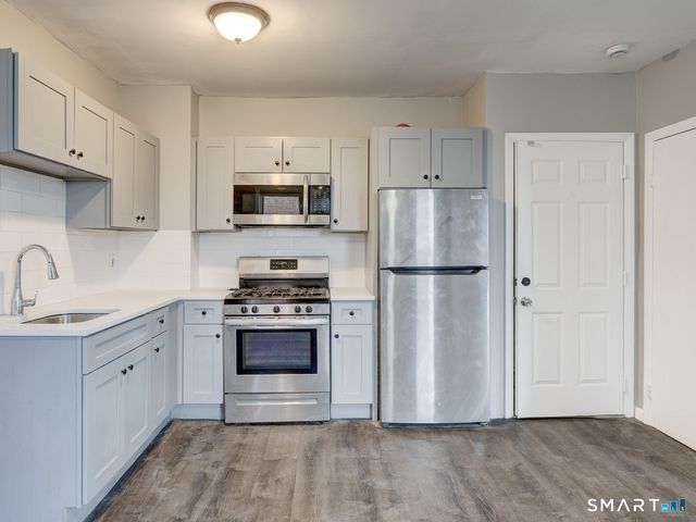 109 Grove Street 3S, New Britain, CT 06053