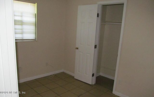 2870 LENOX Avenue, Jacksonville, FL 32254