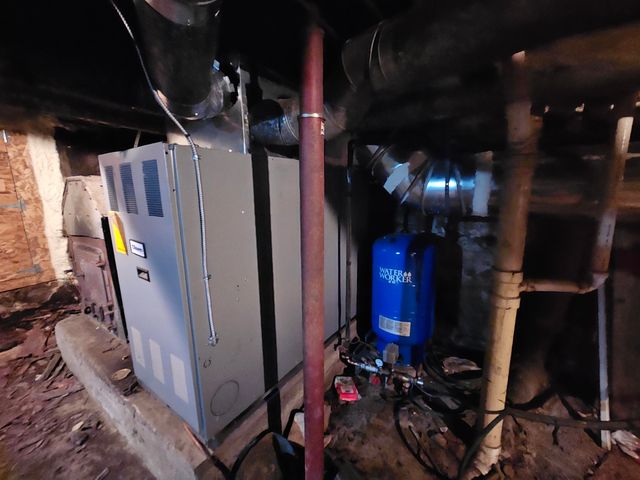 113 Marsh Road, Norton, VT 05907