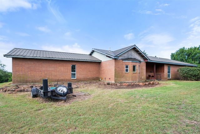 9326 NW County Road 1343, Blooming Grove, TX 76626