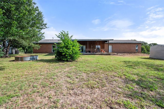 9326 NW County Road 1343, Blooming Grove, TX 76626