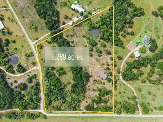 9326 NW County Road 1343, Blooming Grove, TX 76626