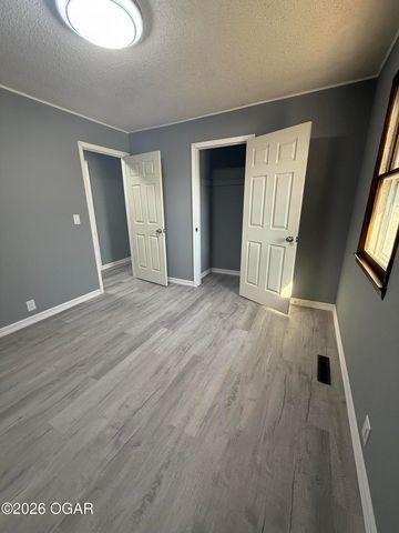 2030 Forest Street, Carthage, MO 64836