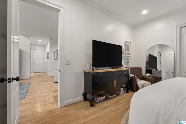 1104 HOLLYWOOD MANOR CIRCLE, Homewood, AL 35209