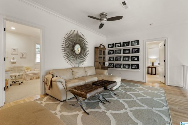 1104 HOLLYWOOD MANOR CIRCLE, Homewood, AL 35209