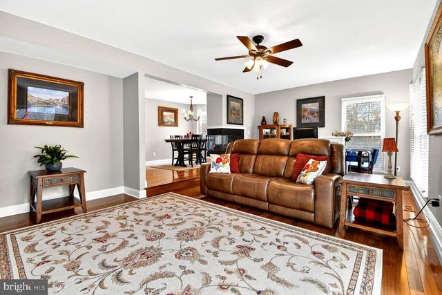 20409 BASELINE TER, Ashburn, VA 20147