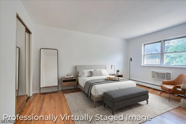 55 Gill Ln, Woodbridge Twp., NJ 08830