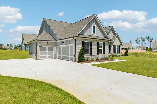205 Flat Shoal Drive, Bonaire, GA 31005