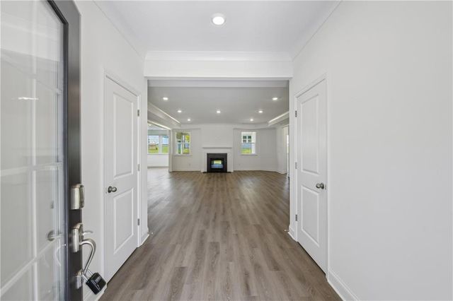205 Flat Shoal Drive, Bonaire, GA 31005