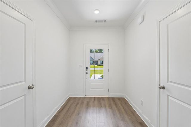 205 Flat Shoal Drive, Bonaire, GA 31005