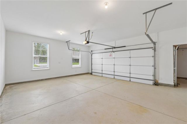 205 Flat Shoal Drive, Bonaire, GA 31005