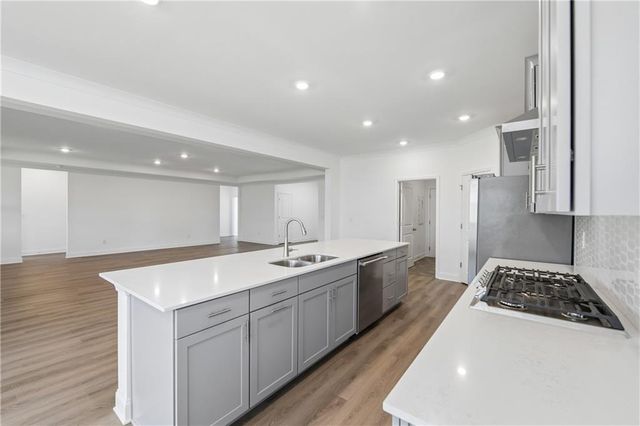 205 Flat Shoal Drive, Bonaire, GA 31005