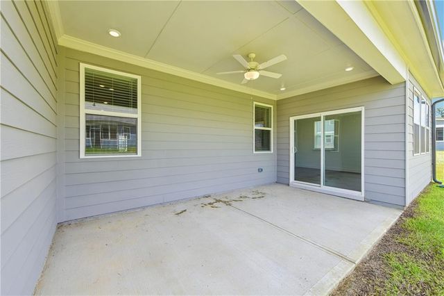 205 Flat Shoal Drive, Bonaire, GA 31005