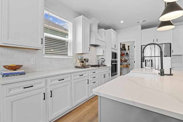 933 Pleasant Ridge Run, Mount Juliet, TN 37122