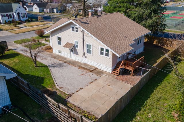 1940 Logan Street, Murphysboro, IL 62966