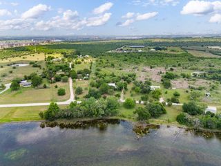 907 Horace Howard DR, San Marcos, TX 78666