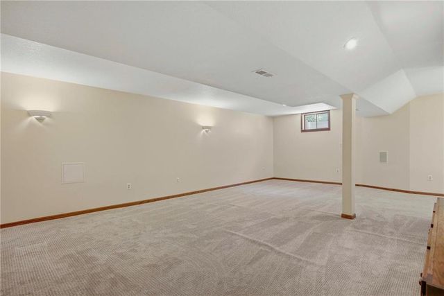 31901 S State Route T Highway, Garden City, MO 64747