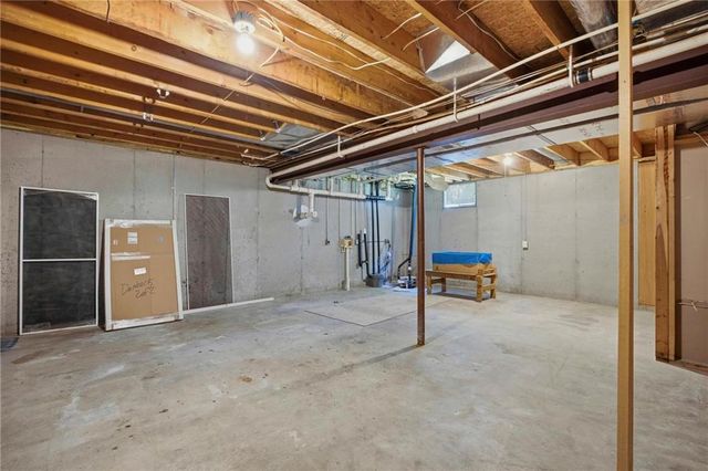 31901 S State Route T Highway, Garden City, MO 64747