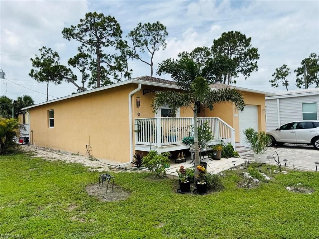 26130 Colony RD, BONITA SPRINGS, FL 34135 — photo 2