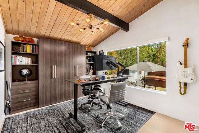 3834 Buena Park Drive, Studio City, CA 91604