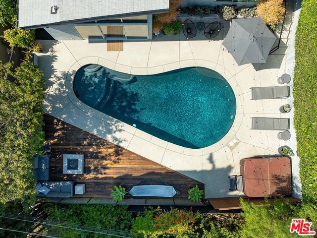 3834 Buena Park Drive, Studio City, CA 91604