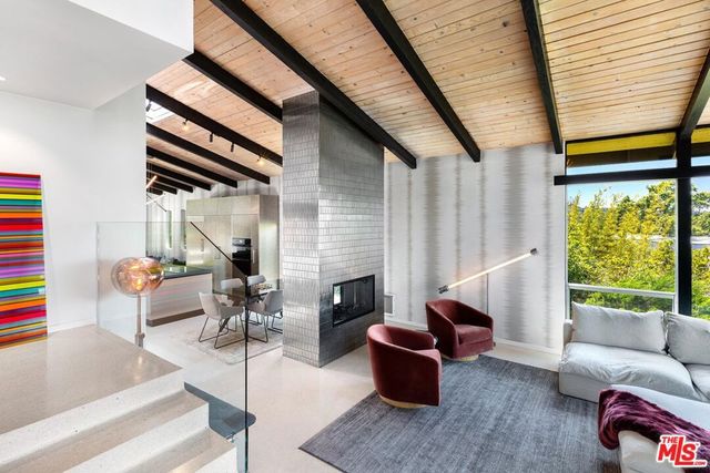 3834 Buena Park Drive, Studio City, CA 91604