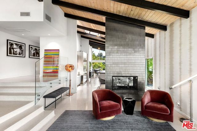 3834 Buena Park Drive, Studio City, CA 91604