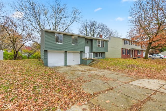 2815 Rouark Circle, Indianapolis, IN 46229