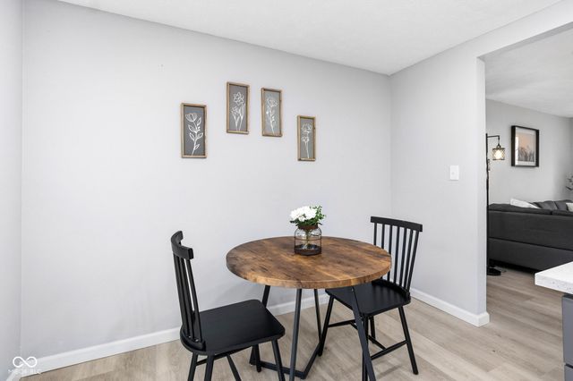 2815 Rouark Circle, Indianapolis, IN 46229